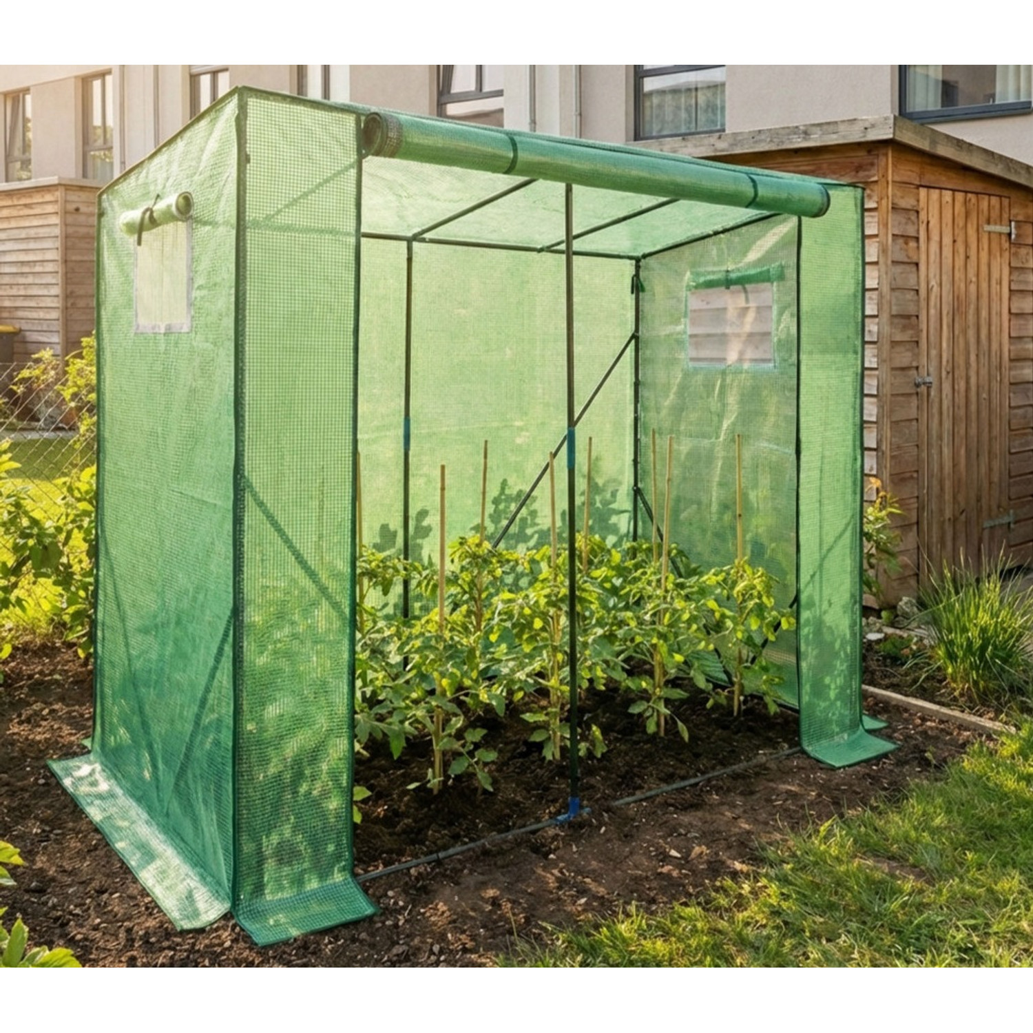 Zahradní fóliový skleník